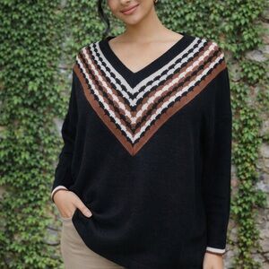 BLOOMCHIC Black and Brown Chevron V-Neck Sweater, 22/24
